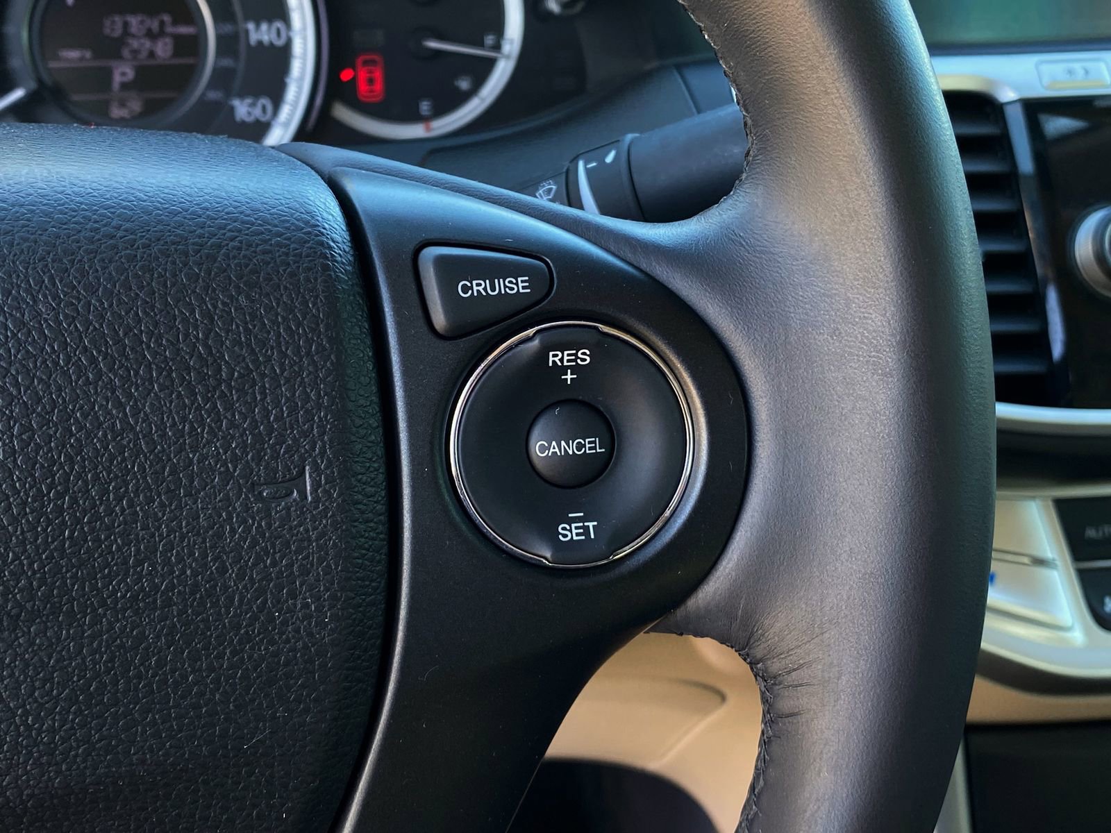 Used 2014 Honda Accord EX-L image 23