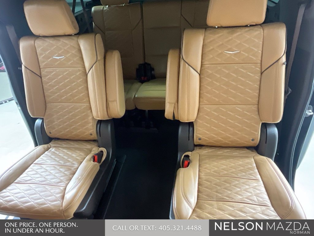 Used 2024 Cadillac Escalade ESV Sport w/ LPO, ONYX Package AWD/4WD image 26