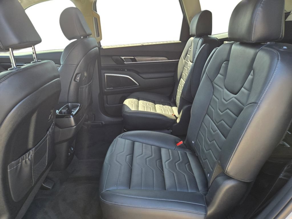 Certified 2022 Kia Telluride SX w/ SX Prestige Package AWD/4WD image 50