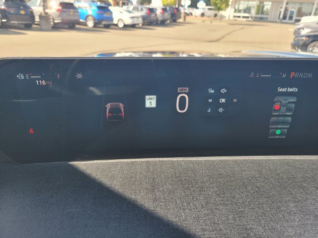 Used 2025 Ford Expedition Active AWD/4WD image 29
