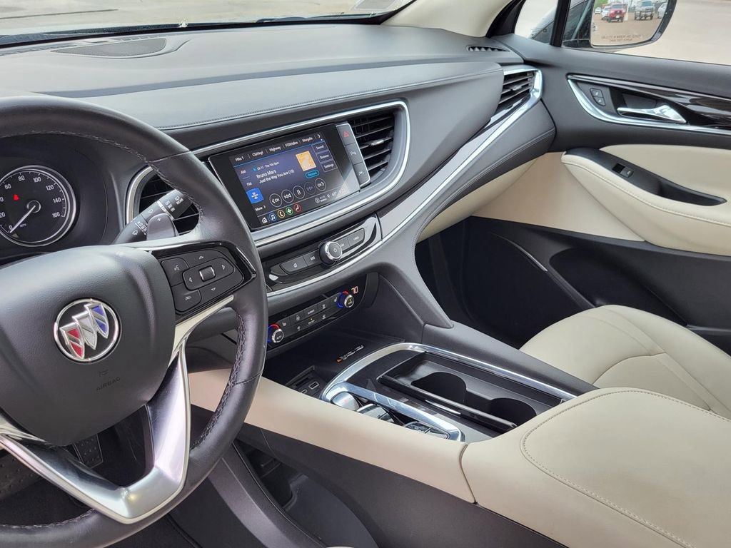 Used 2023 Buick Enclave Essence w/ Sport Touring Edition image 25