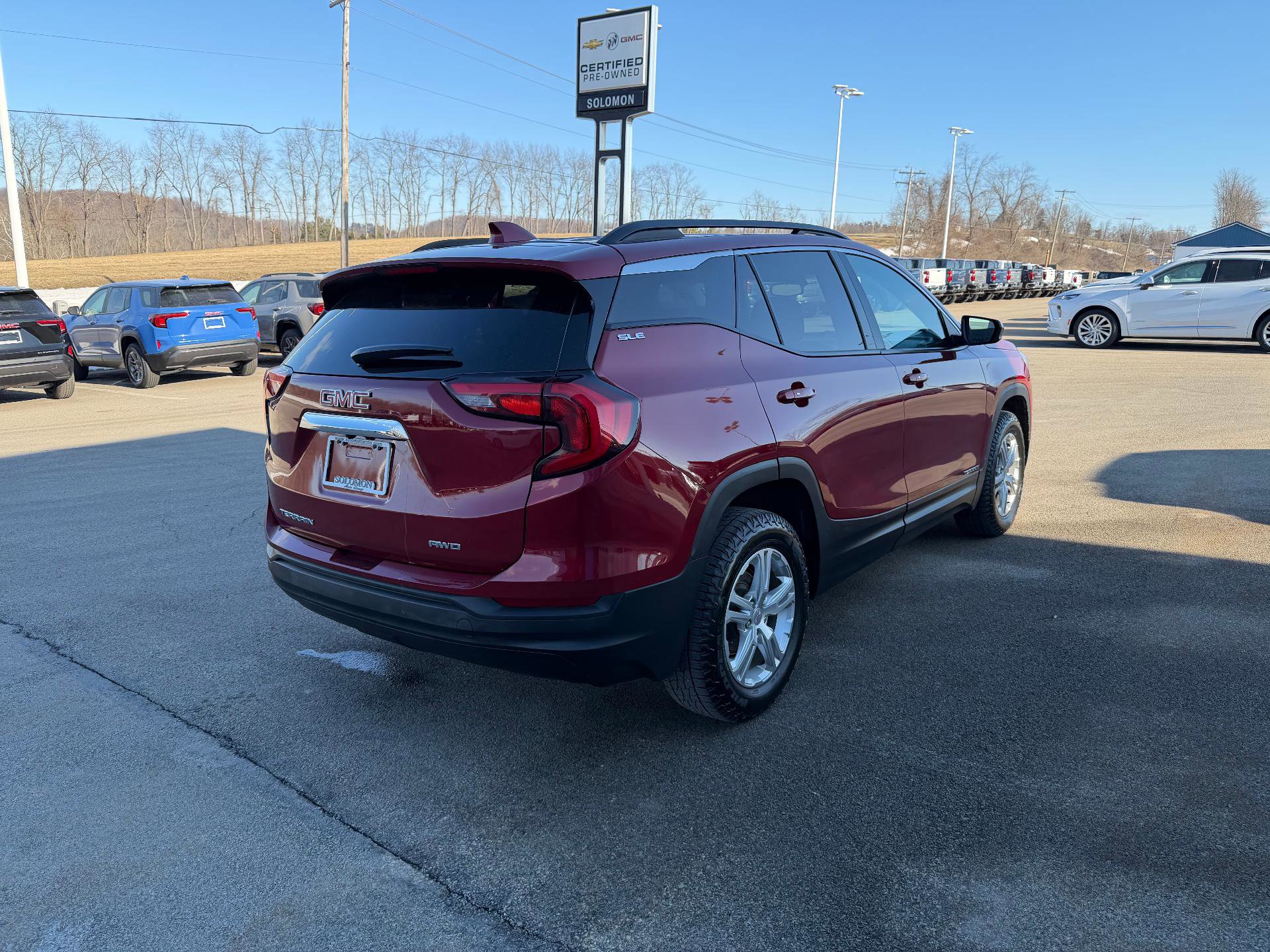 Used 2018 GMC Terrain SLE w/ Driver Convenience Package image 5