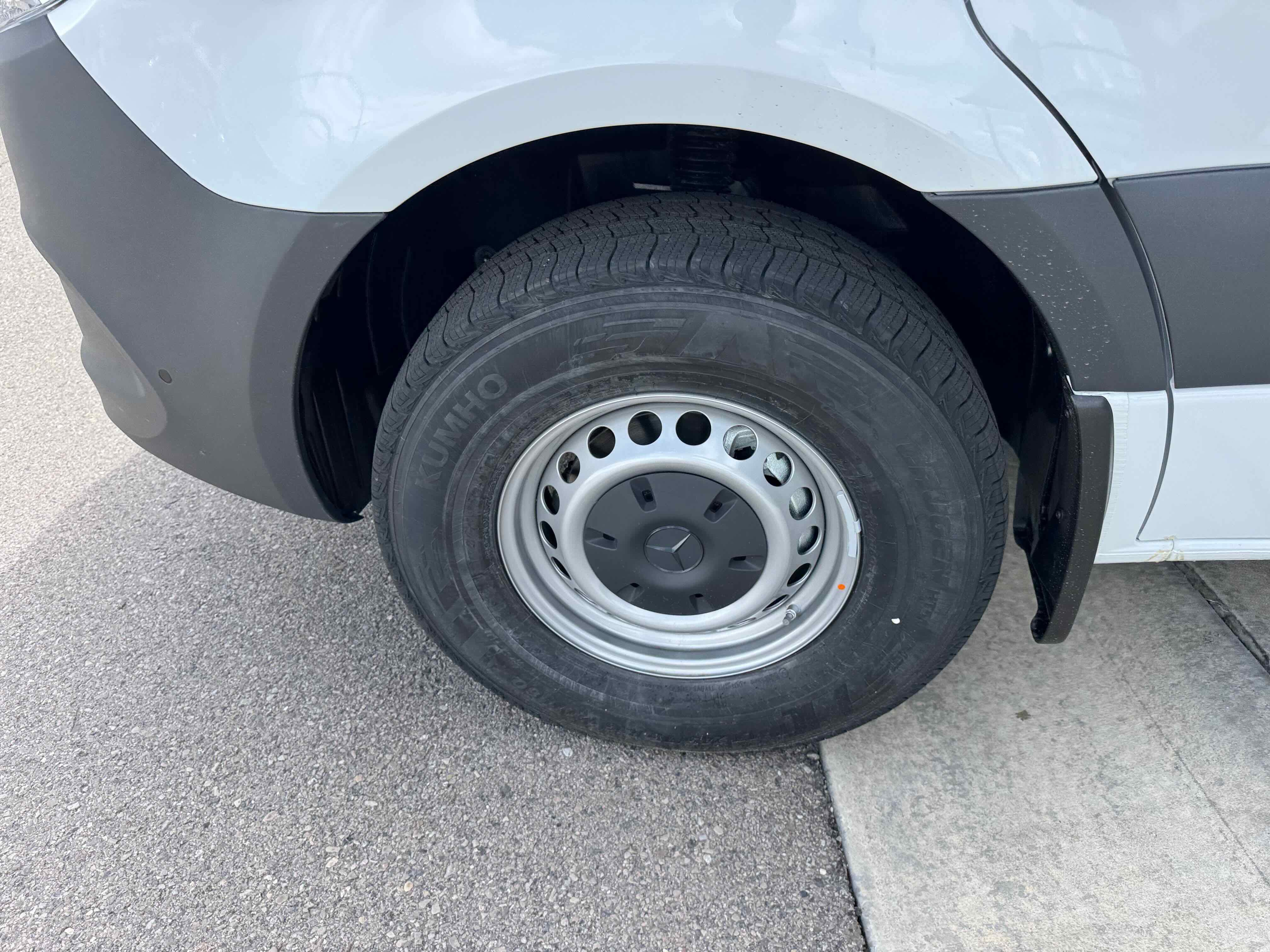 New 2025 Mercedes-Benz Sprinter 2500 image 14