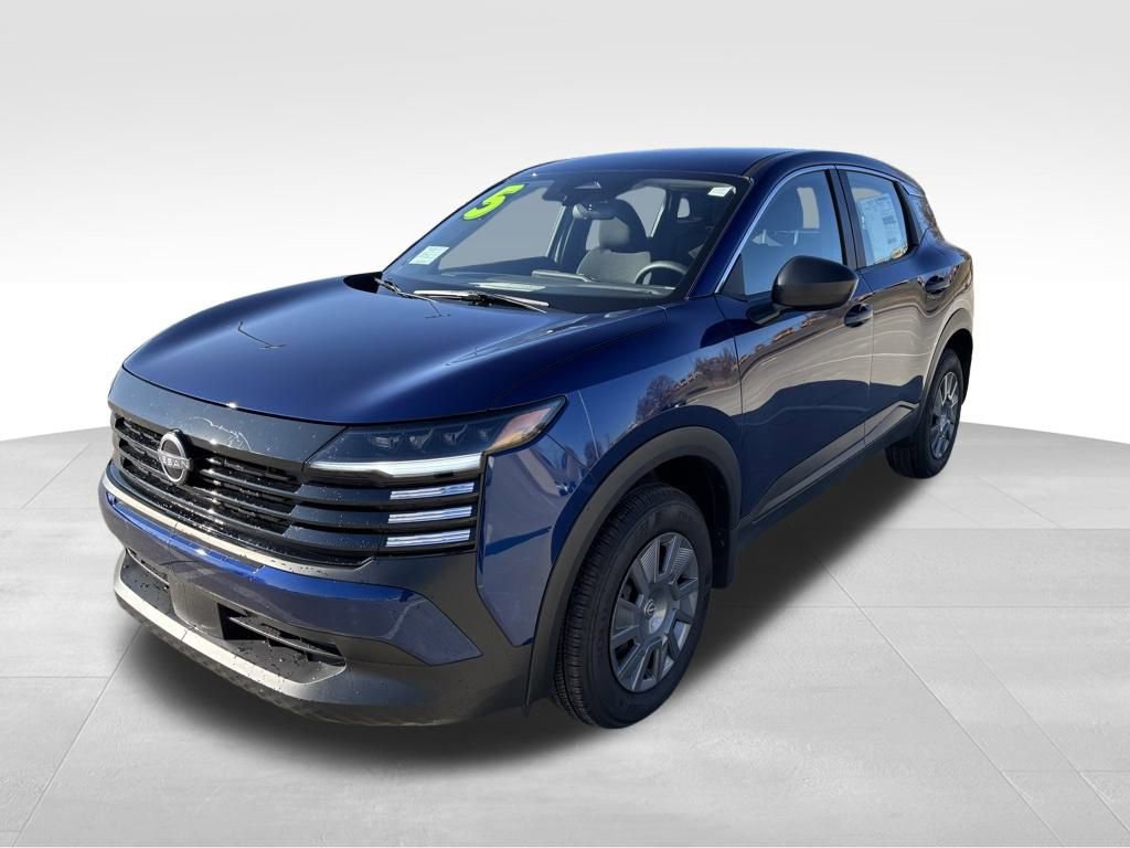 Used 2025 Nissan Kicks S image 4