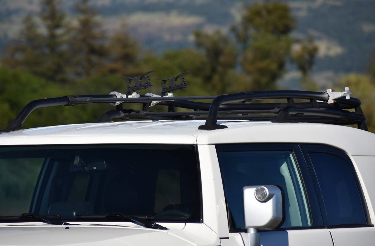 Used 2010 Toyota FJ Cruiser 4WD image 23