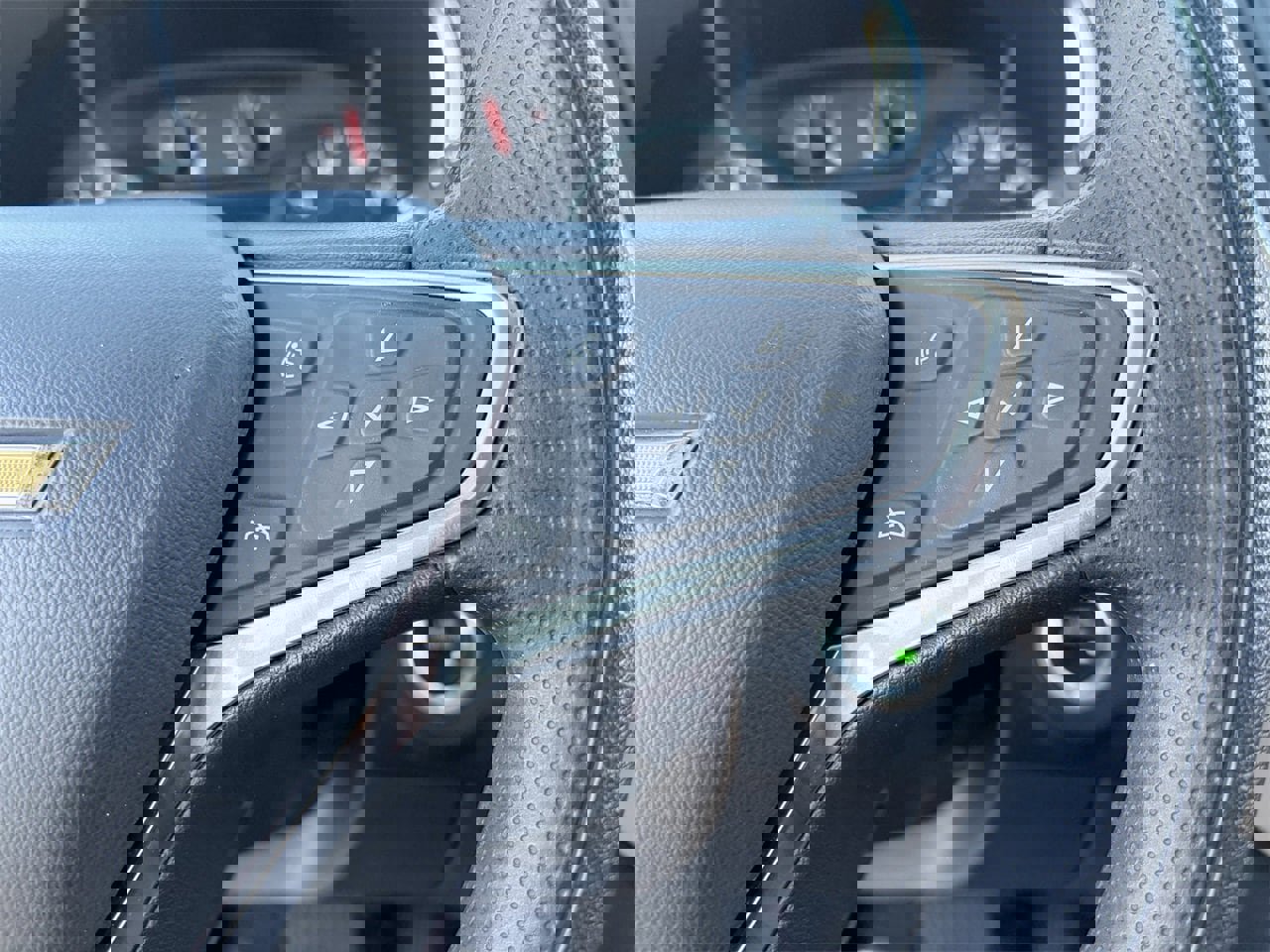 Used 2024 Chevrolet Equinox LS image 22