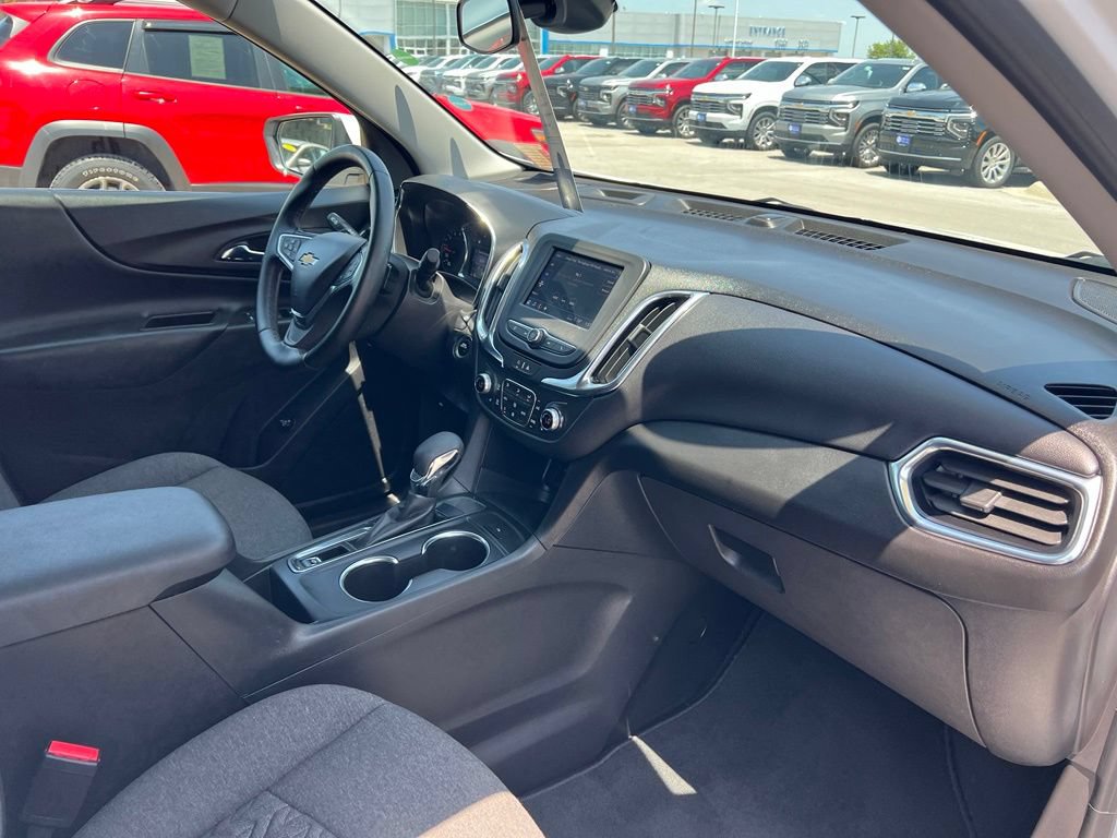 Used 2024 Chevrolet Equinox LT FWD image 26