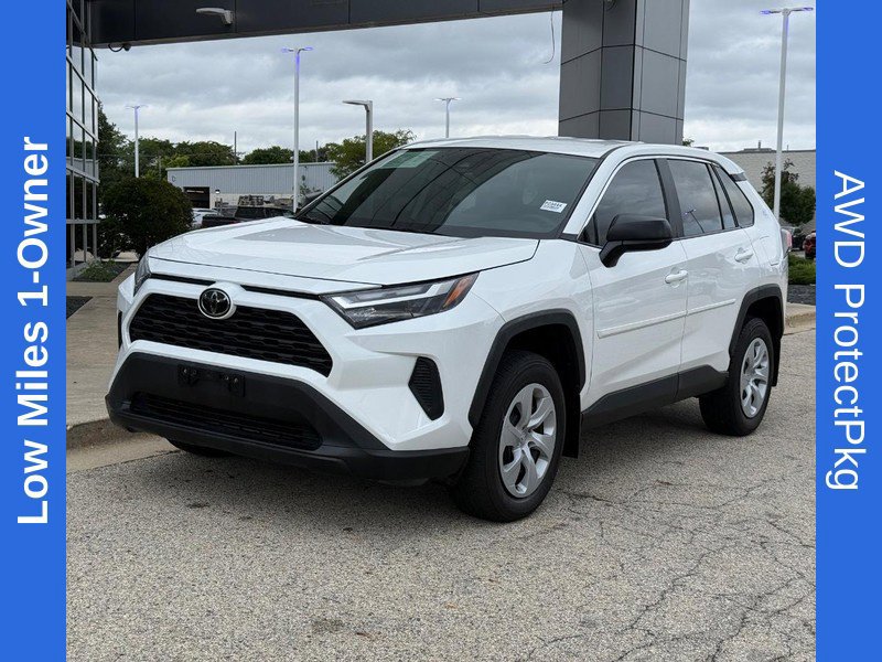 Used 2023 Toyota RAV4 LE AWD/4WD image 7