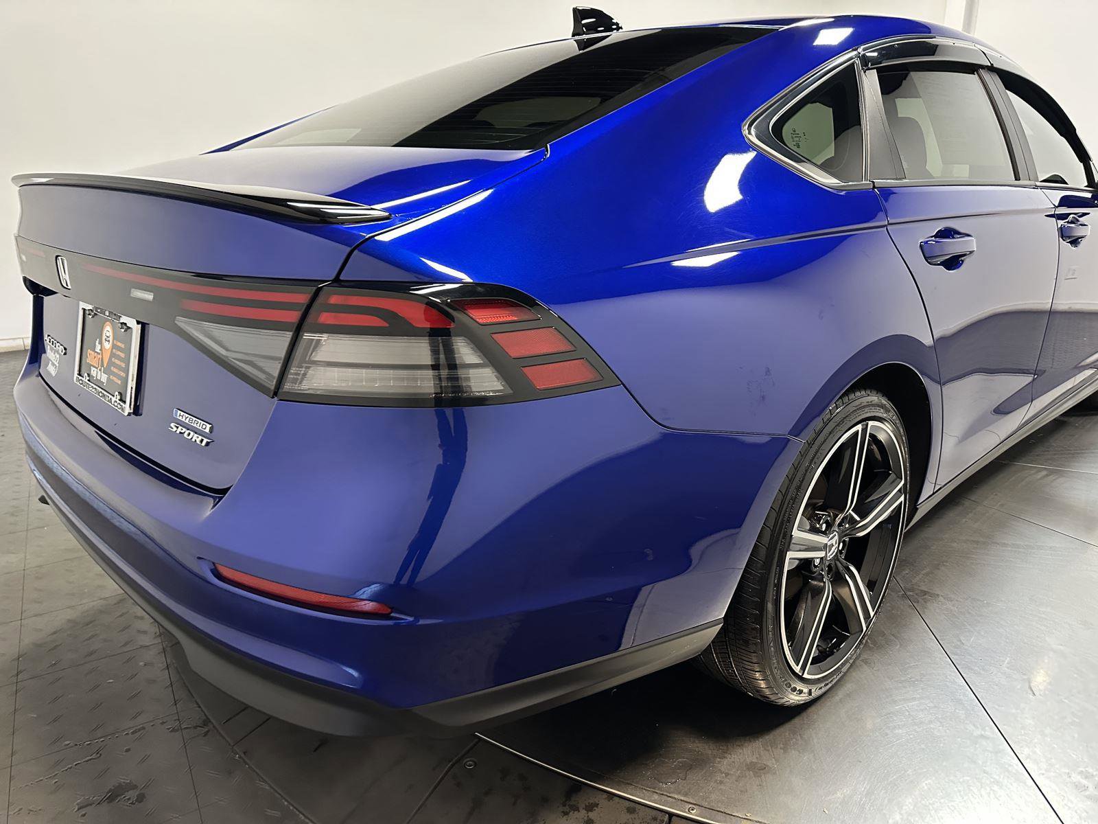 Used 2025 Honda Accord Sport image 14