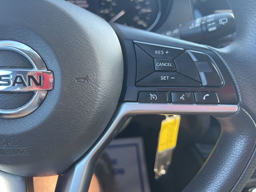 Used 2021 Nissan Rogue Sport S image 27