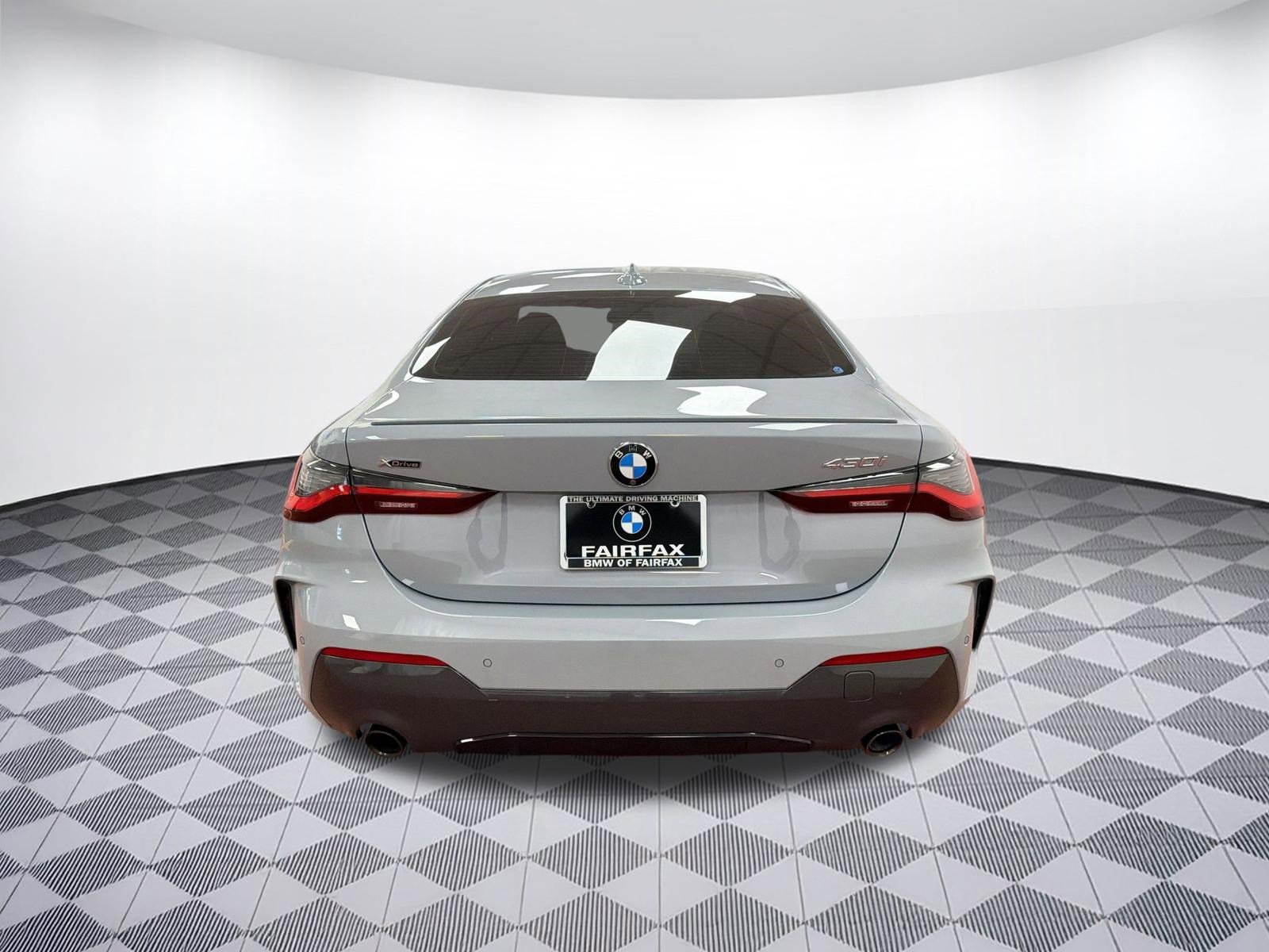 Used 2022 BMW 430i xDrive Coupe w/ M Sport Package image 9
