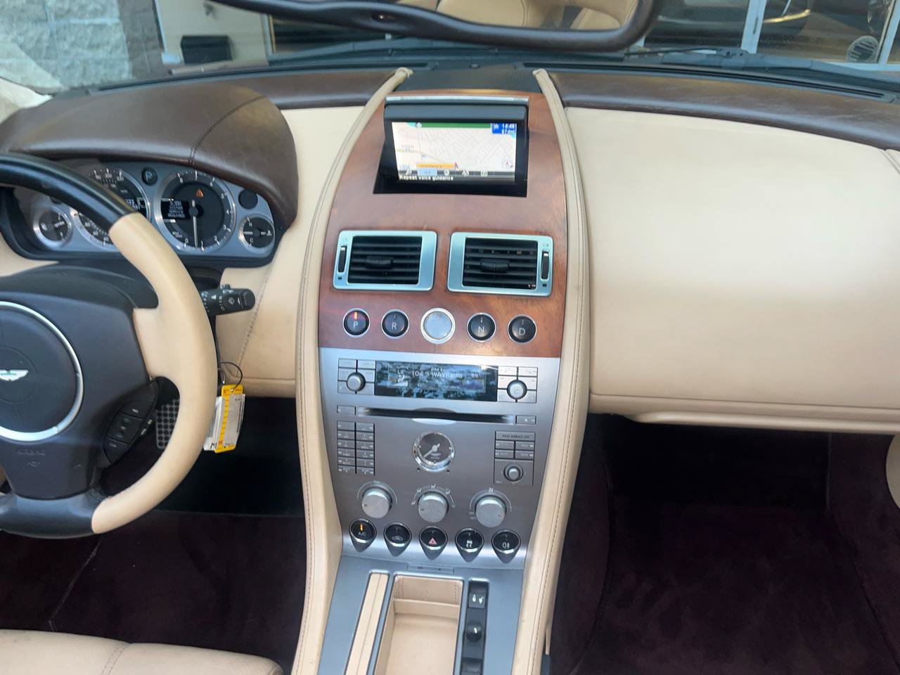 Used 2007 Aston Martin DB9 Volante RWD image 42