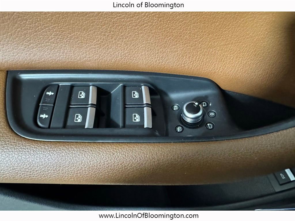 Used 2018 Audi Q7 3.0T Prestige w/ Prestige Package AWD/4WD image 35