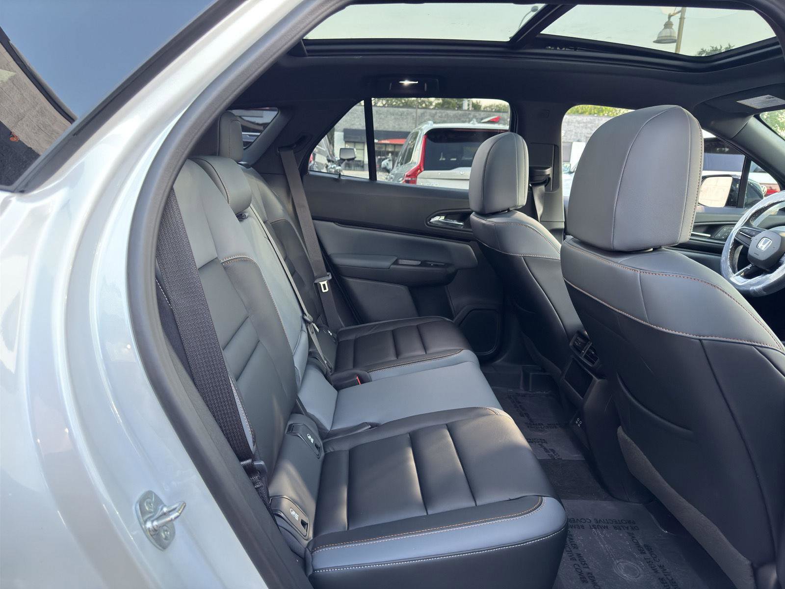 Used 2024 Honda Prologue Touring image 39