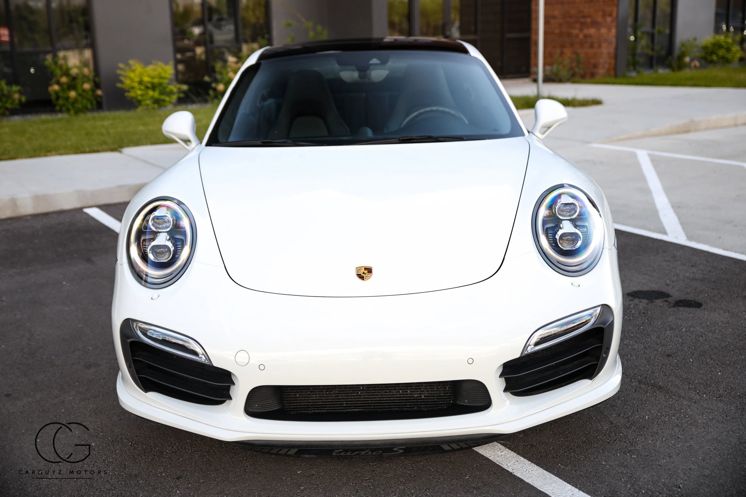 Used 2014 Porsche 911 Turbo S AWD/4WD image 22