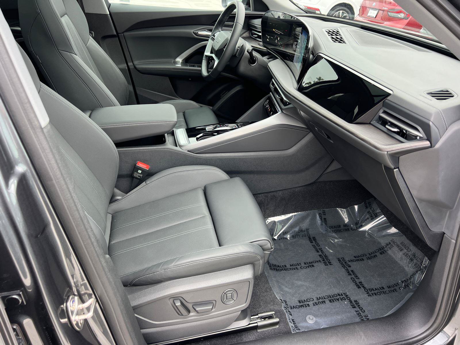 Certified 2025 Audi Q5 Premium Plus AWD/4WD image 13