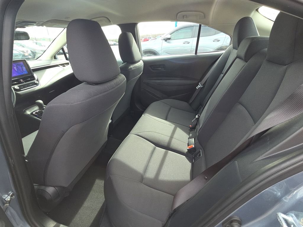 Used 2024 Toyota Corolla LE image 28