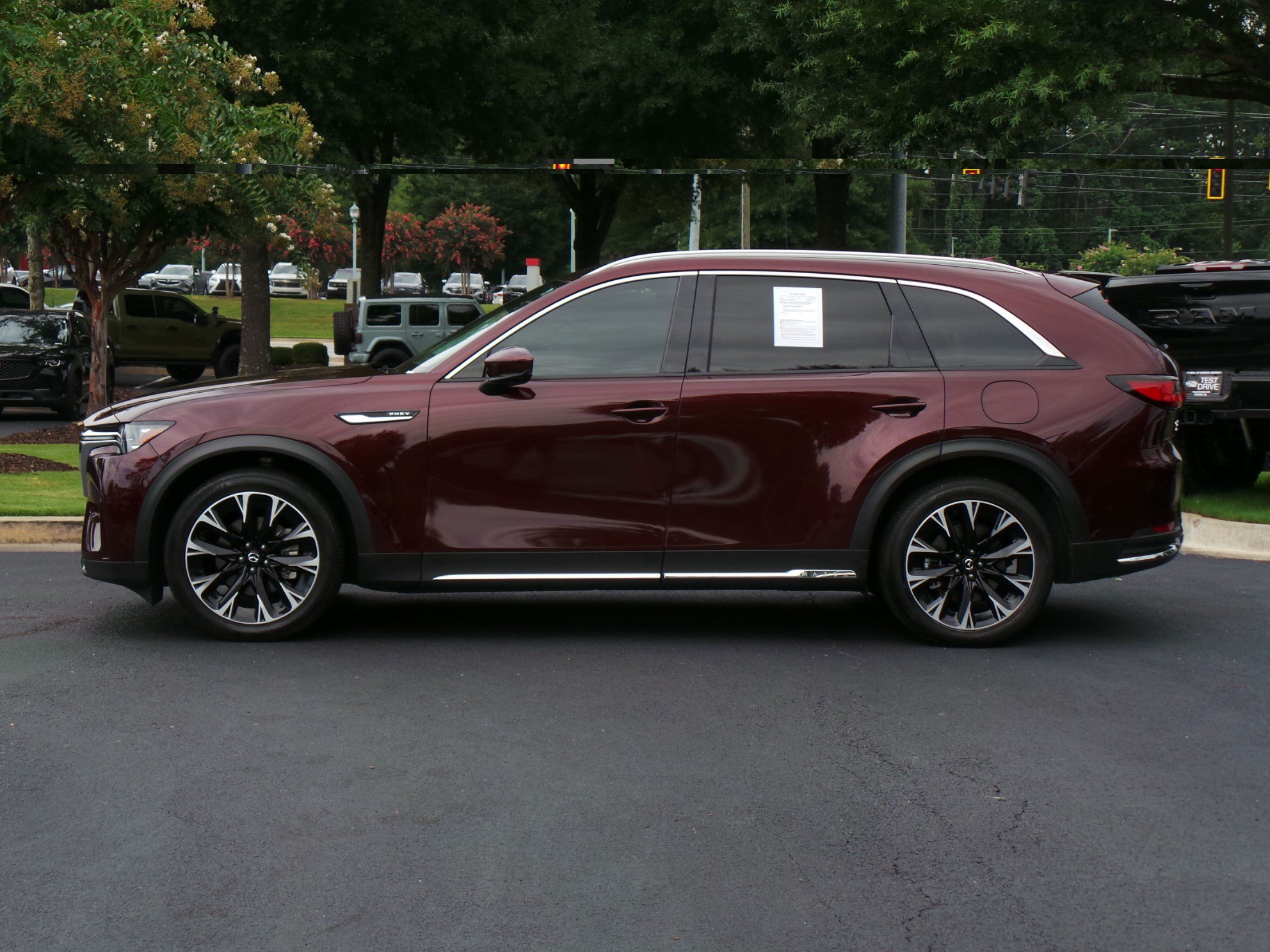 Certified 2024 MAZDA CX-90 Plug-In Hybrid w/ Premium Pkg AWD/4WD image 5
