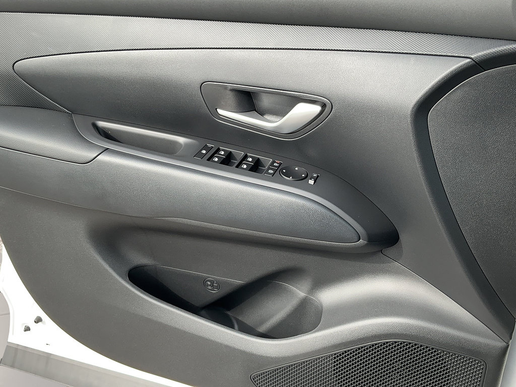 New 2026 Hyundai Tucson Blue SE FWD image 20