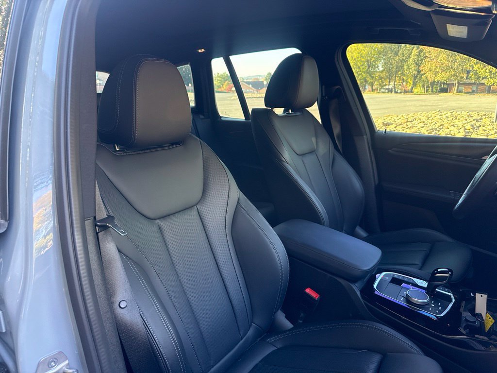 Used 2023 BMW X3 xDrive30i w/ M Sport Package AWD/4WD image 14