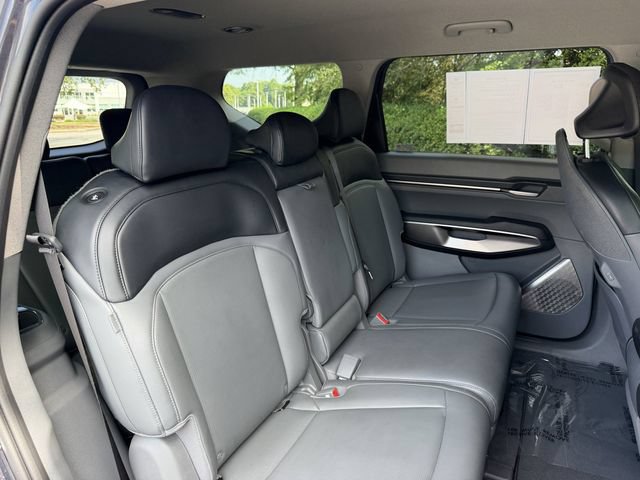 Certified 2026 Kia EV9 Light RWD image 37