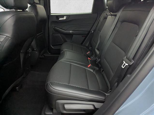 New 2026 Ford Escape SE image 13