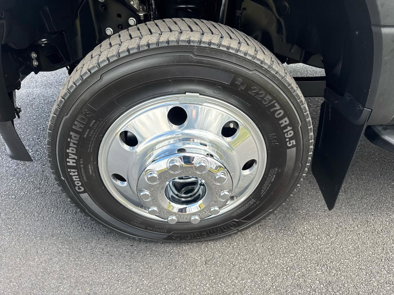 Used 2022 Ford F450 XL w/ STX Appearance Package image 27