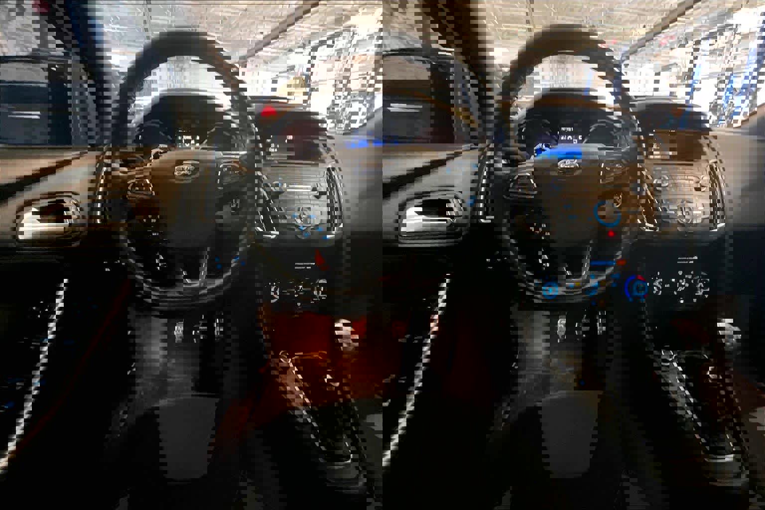 Used 2016 Ford Focus ST image 5