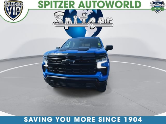 Used 2025 Chevrolet Silverado 1500 LT Trail Boss w/ Convenience Package II AWD/4WD image 3