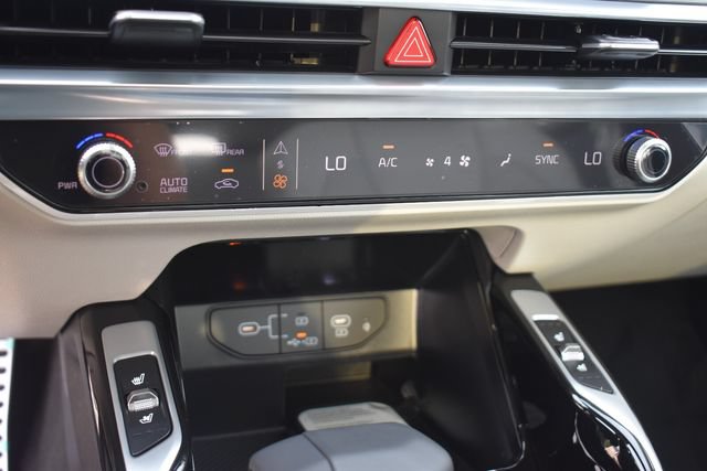 New 2026 Kia Sorento SX AWD/4WD image 32