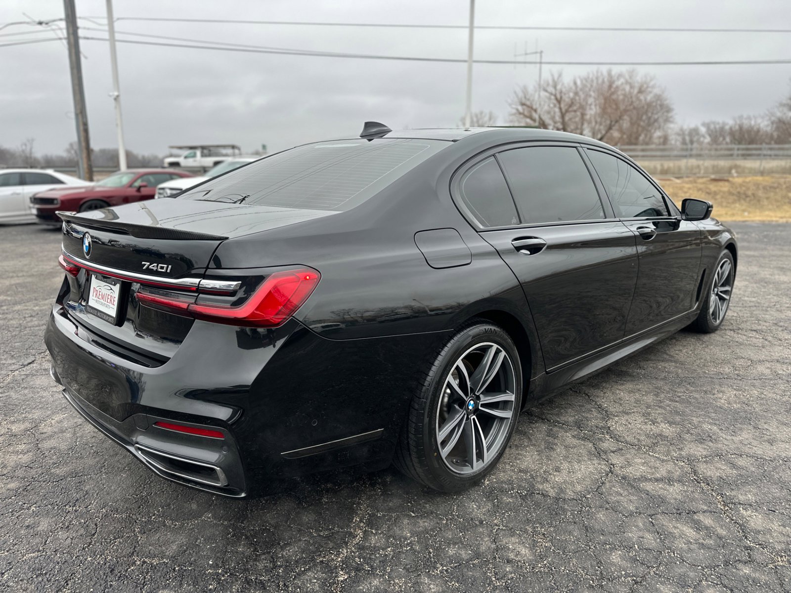 Used 2020 BMW 740i w/ M Sport Package image 5