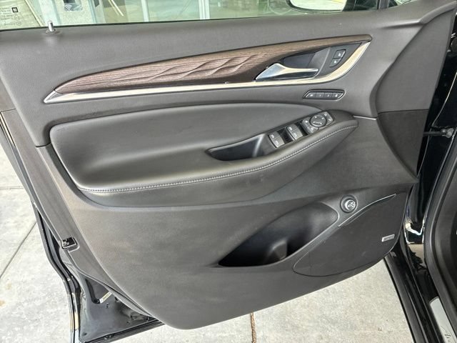 Used 2024 Buick Enclave Avenir w/ Avenir Technology Package FWD image 53