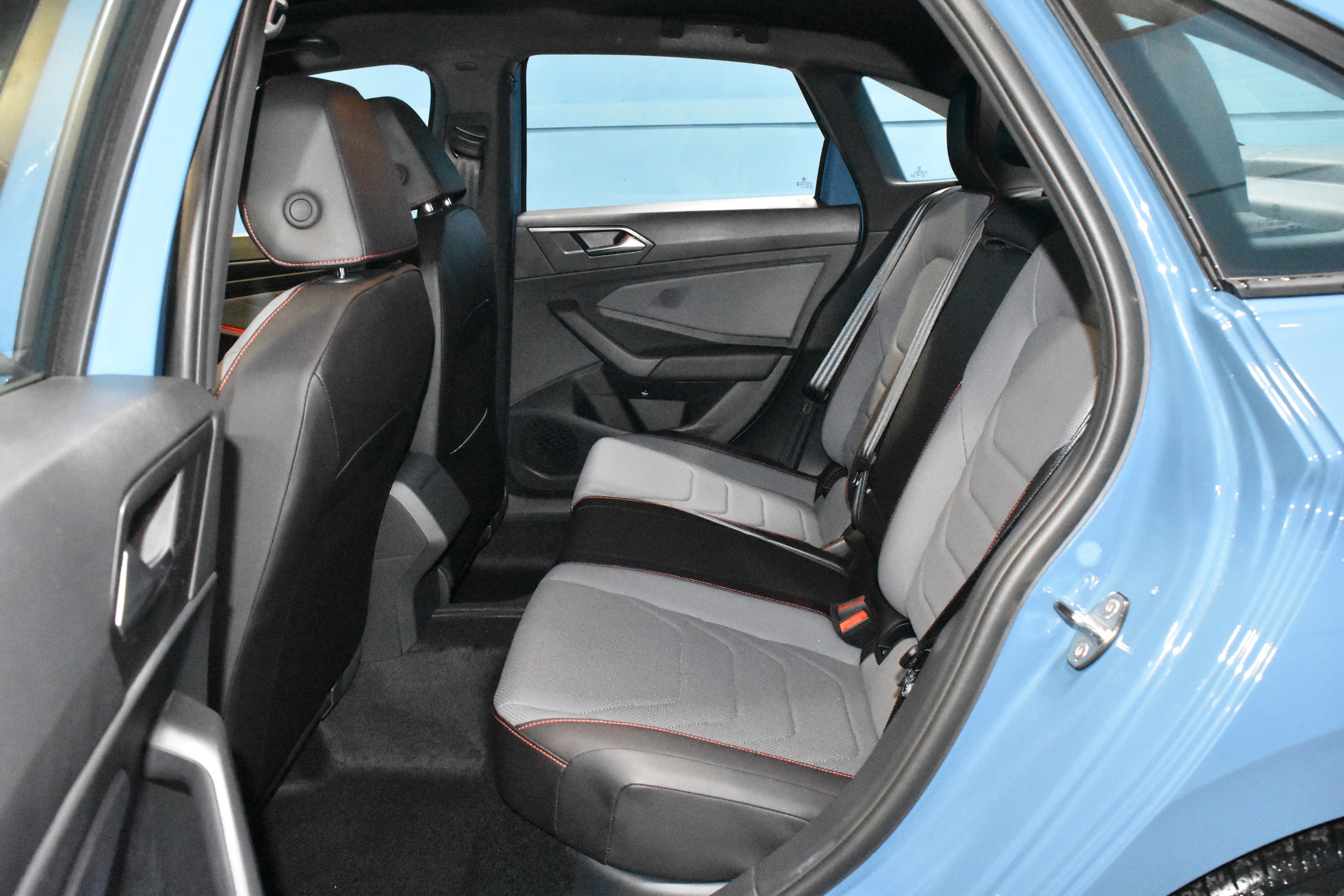 New 2026 Volkswagen Jetta GLI Autobahn FWD image 16