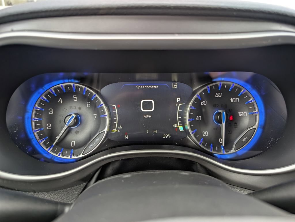 New 2026 Chrysler Pacifica Select w/ S Appearance Package image 24