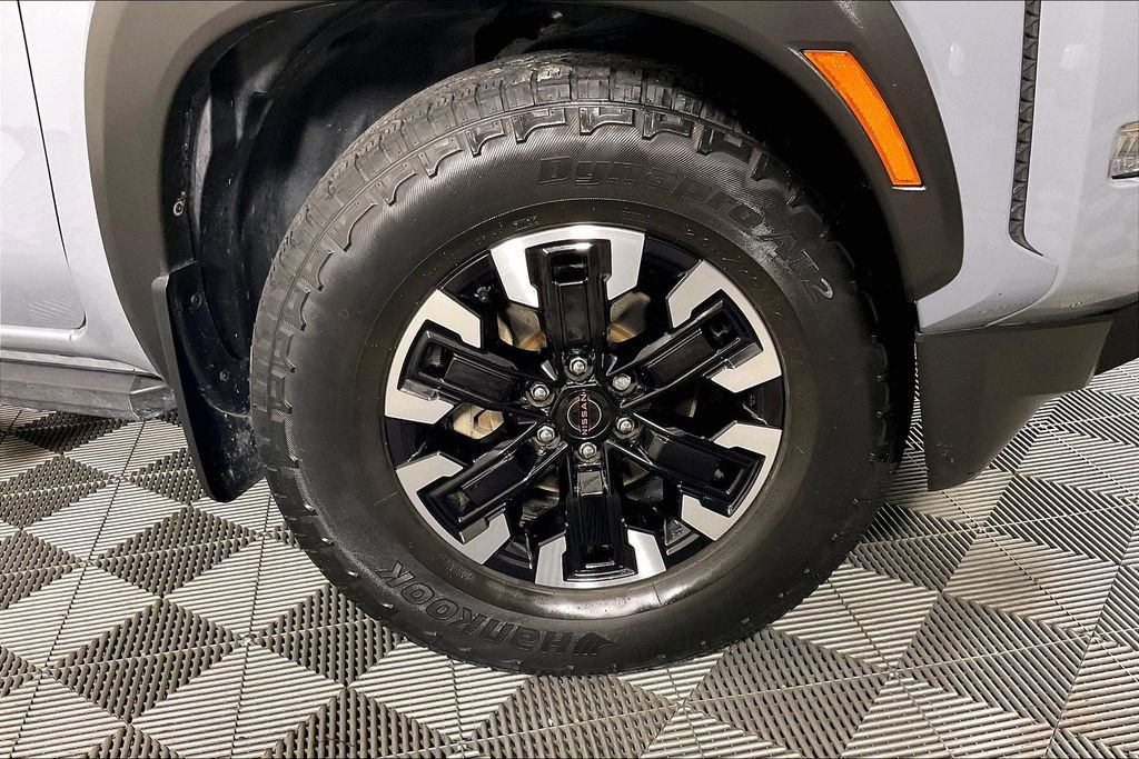 Used 2023 Nissan Frontier Pro-X w/ Technology Package image 11