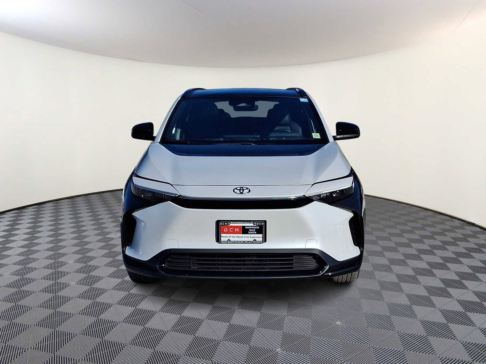 Certified 2025 Toyota bZ4X AWD image 3