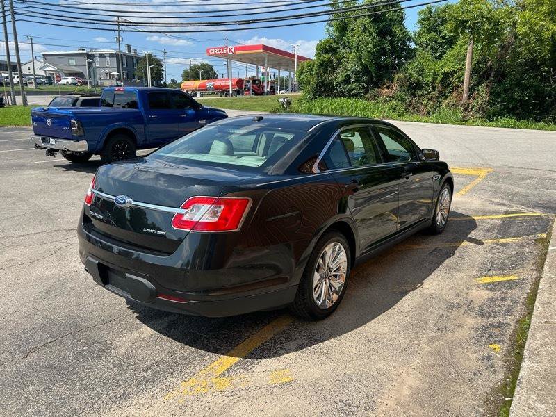 Used 2010 Ford Taurus Limited FWD image 5