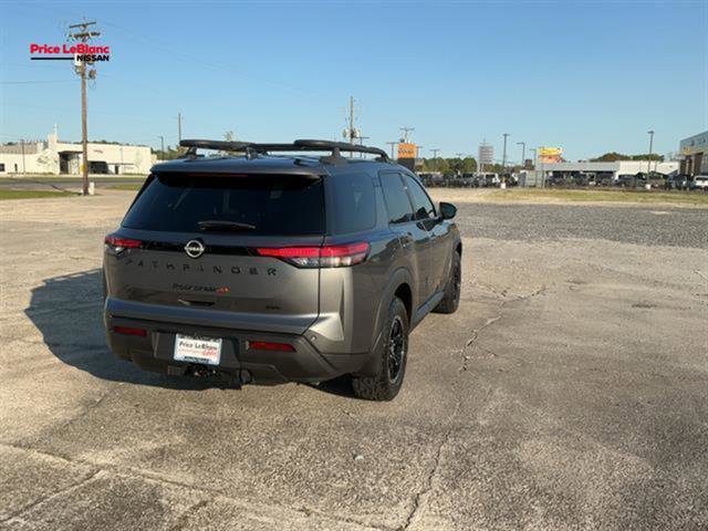 Used 2023 Nissan Pathfinder Rock Creek AWD/4WD image 9