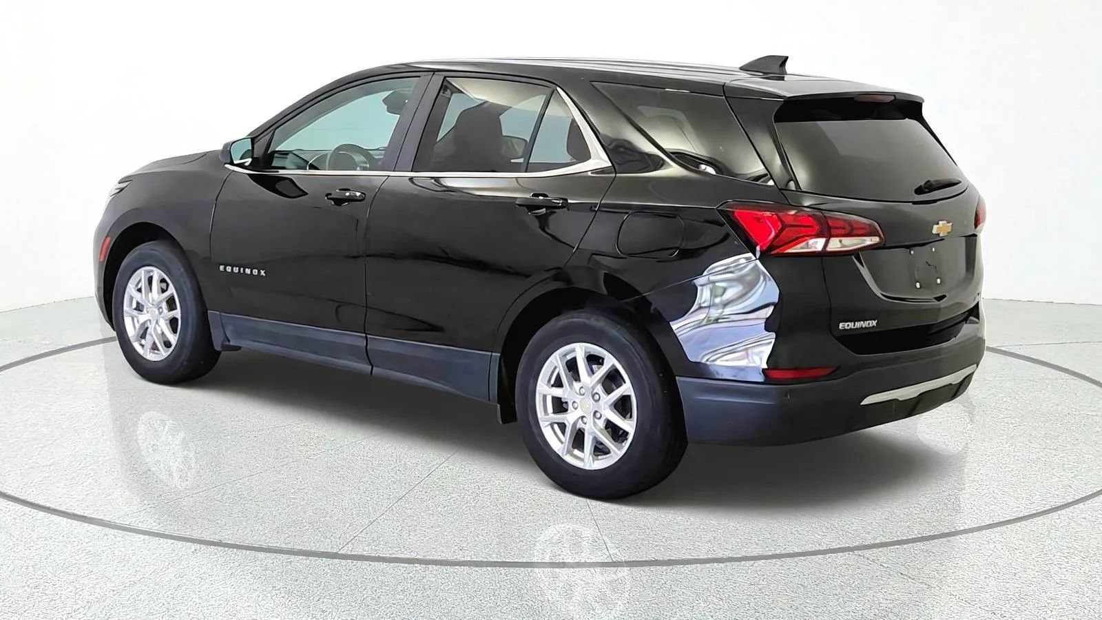 Used 2022 Chevrolet Equinox LT AWD/4WD image 6