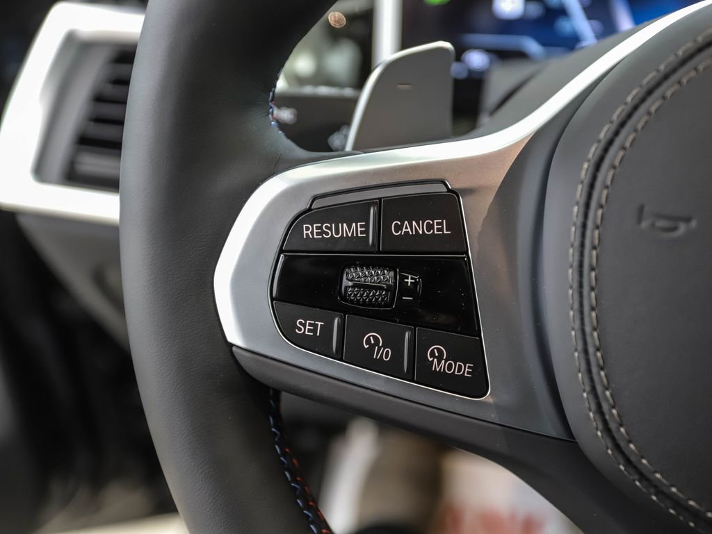 New 2026 BMW X6 M60i image 12