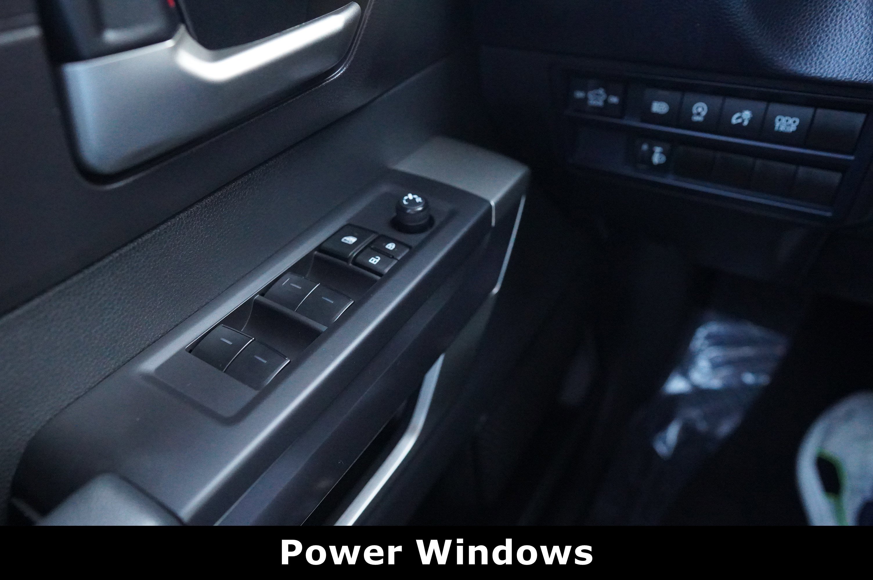 Used 2024 Toyota Tundra SR5 image 32