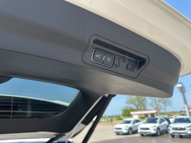 Used 2025 Ford Explorer ST image 27
