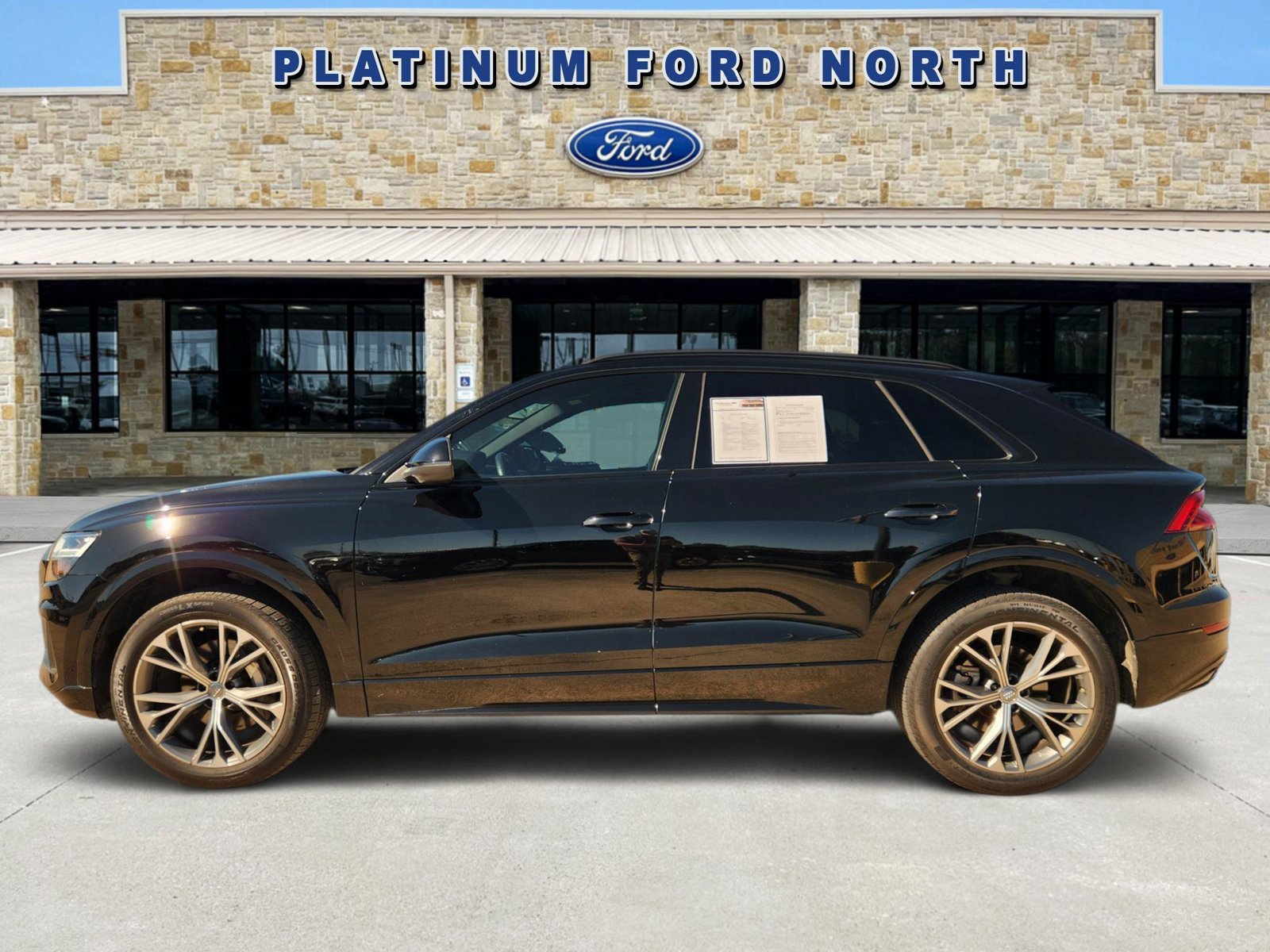 Used 2020 Audi Q8 Premium w/ Black Optic Package AWD/4WD image 3