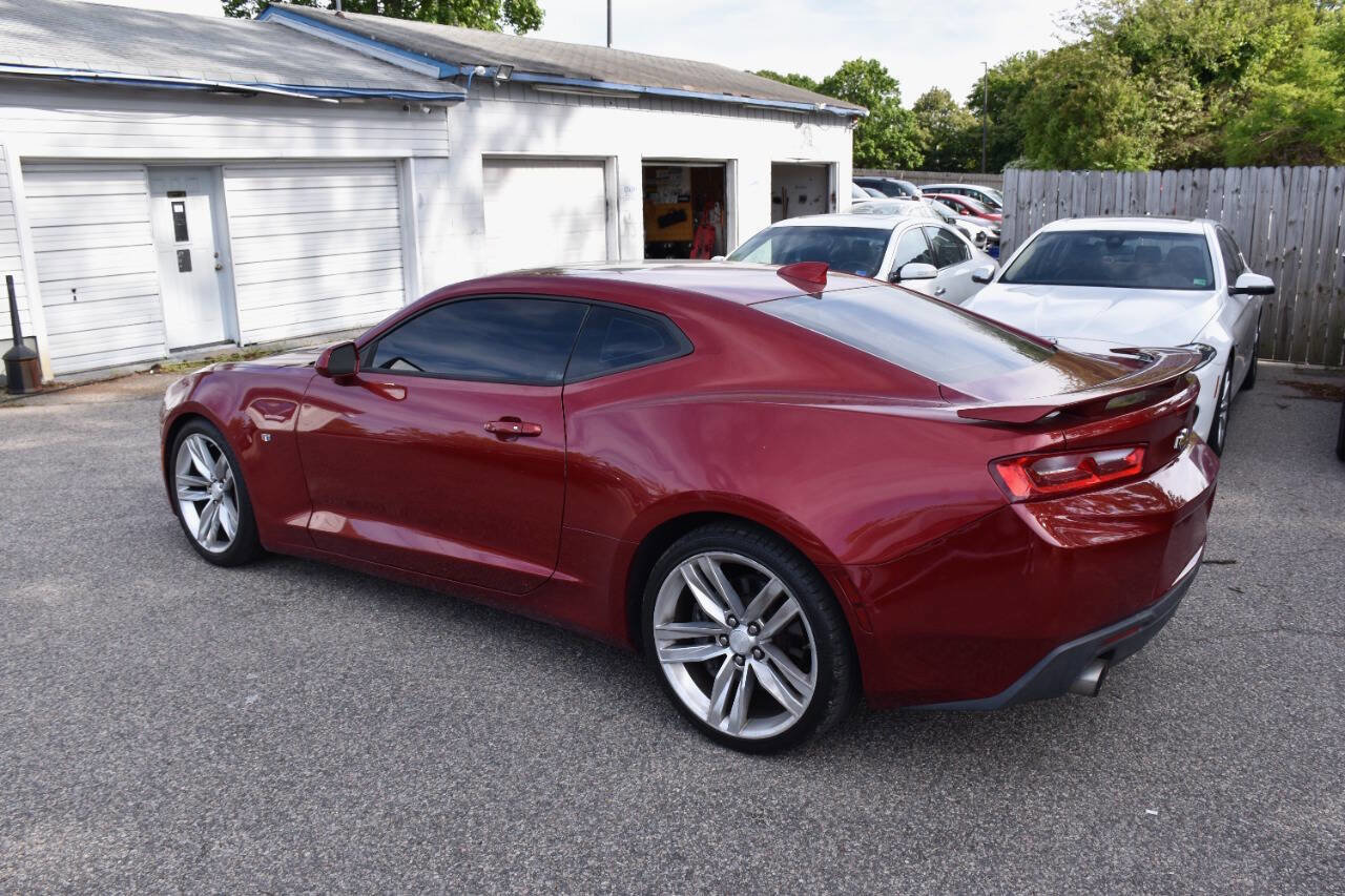 Used 2016 Chevrolet Camaro SS RWD image 5