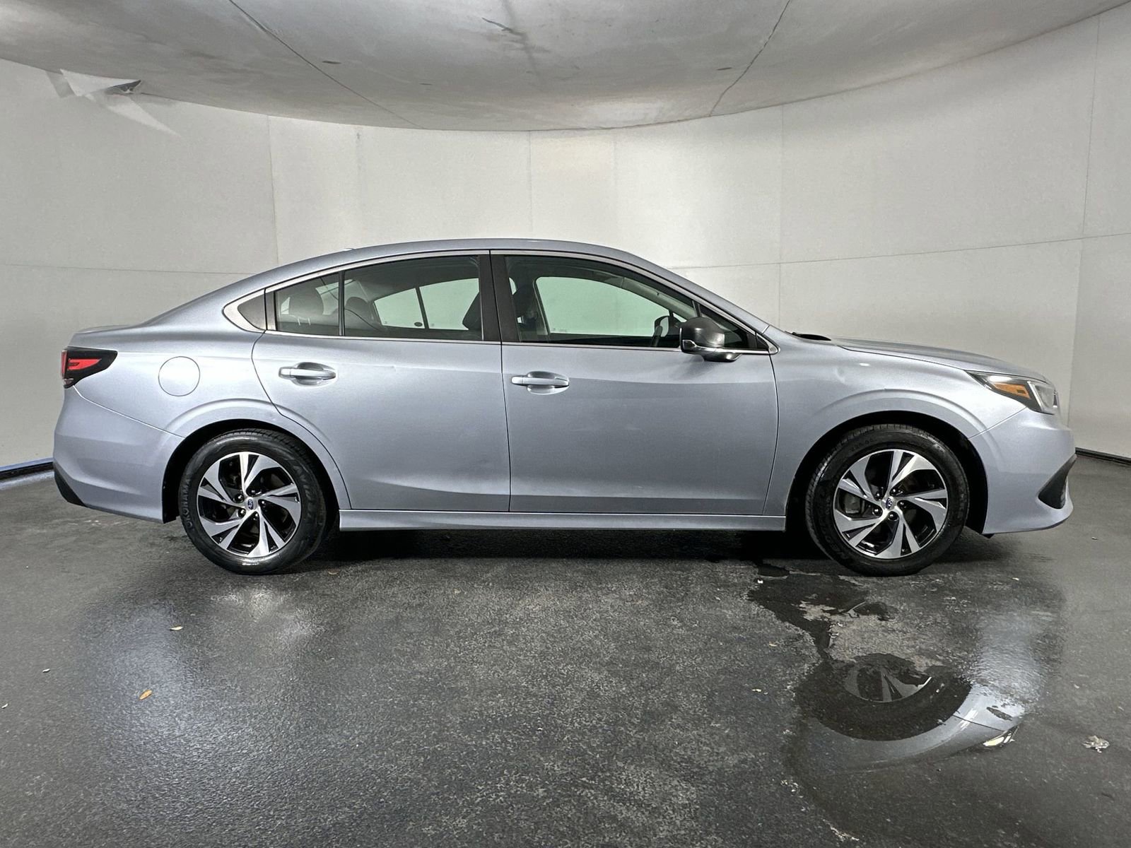 Used 2022 Subaru Legacy image 9