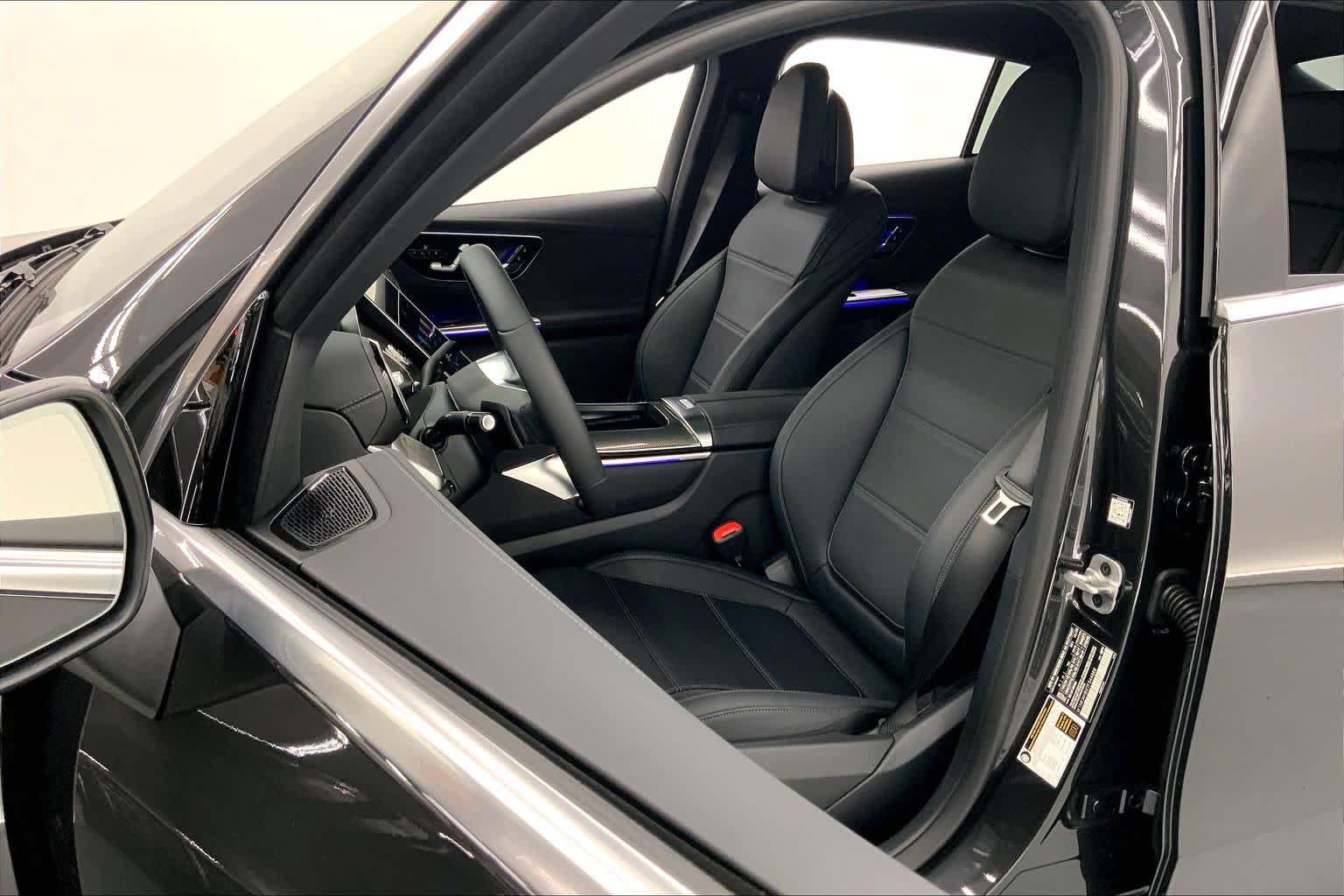 Used 2026 Mercedes-Benz GLC 300 4MATIC image 20