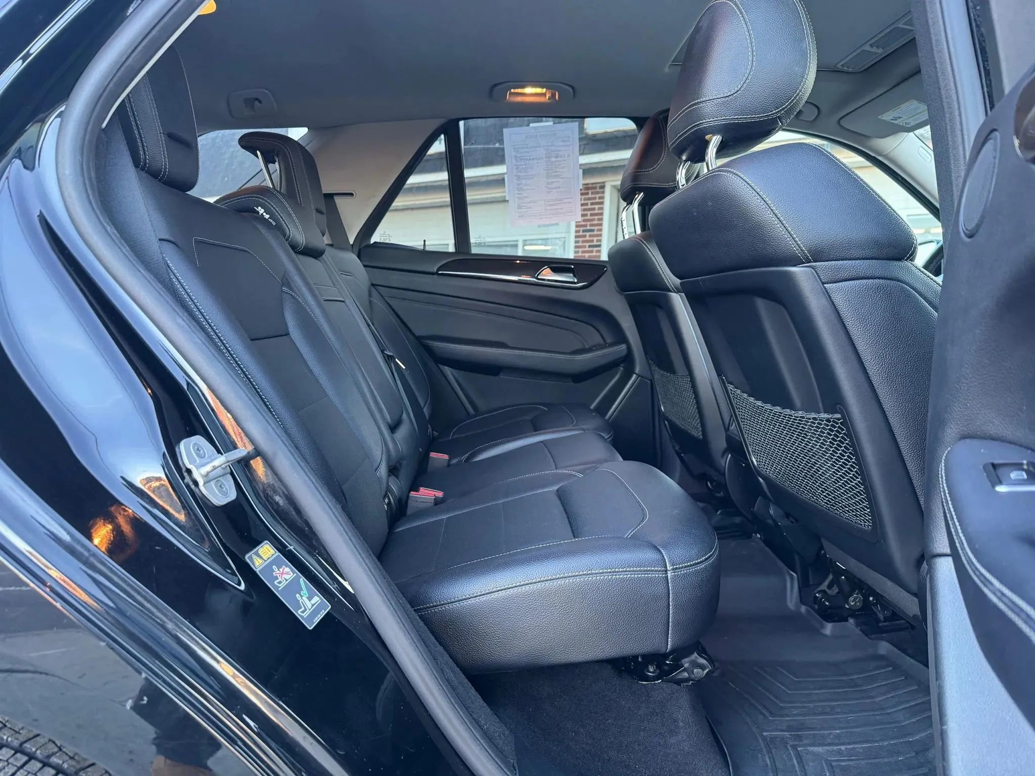 Used 2015 Mercedes-Benz ML 350 4MATIC image 29