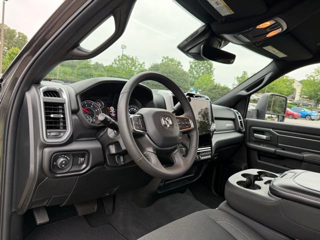 Used 2025 RAM 2500 Big Horn AWD/4WD image 16