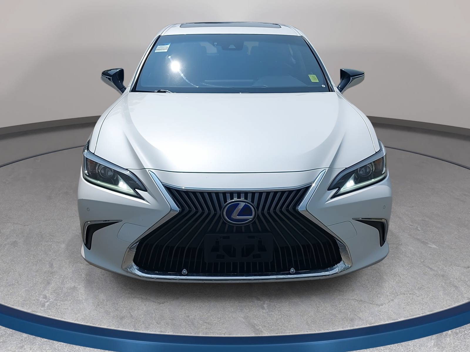 Used 2019 Lexus ES 300h w/ Premium Package FWD image 2