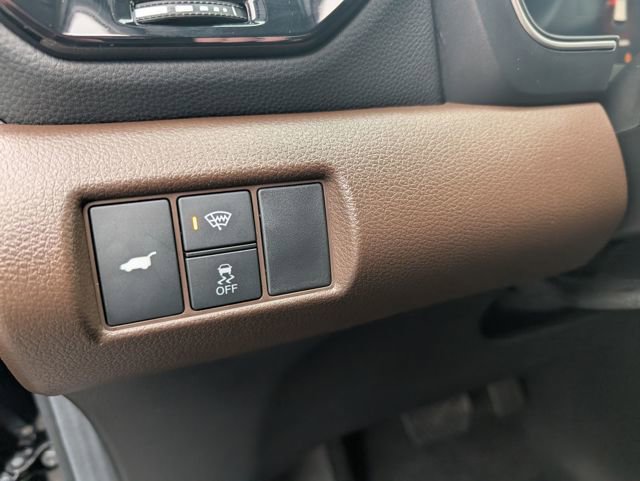 Used 2025 Honda Pilot Elite image 16